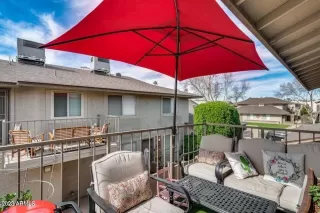 Photo #2: 6580666 Listing