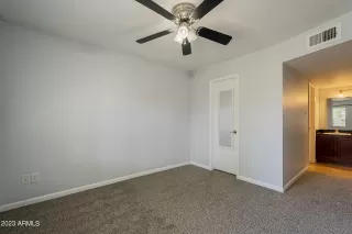 Photo #5: 6580827 Listing