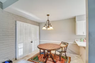 Photo #2: 6581147 Listing 