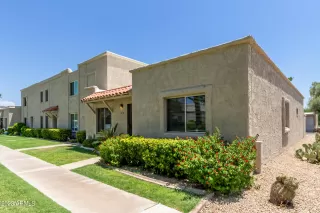 Photo #3: 6581745 Listing