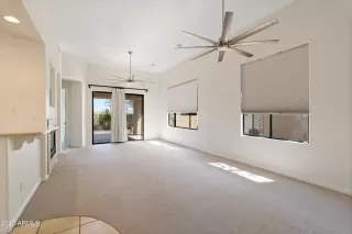 Photo #4: 6581827 Listing