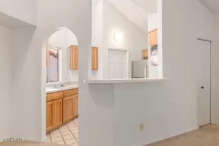 Photo #6: 6581939 Listing 