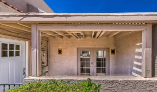 Photo #3: 6581952 Listing