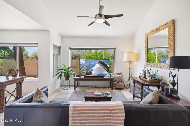 MLS: 6582276 Condo For Sale