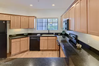 Photo #4: 6582478 Listing