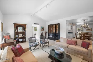 Photo #4: 6582815 Listing 