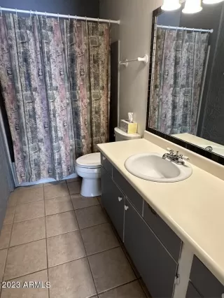 Photo #6: 6582891 Listing