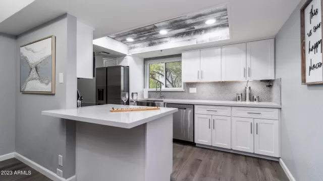MLS: 6582894 Condo For Sale