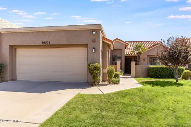 MLS: 6582958 Condo For Sale