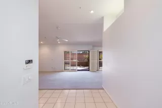 Photo #2: 6582958 Listing 