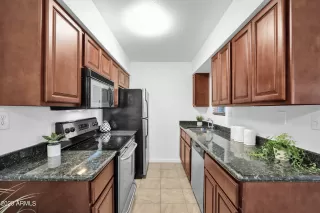 Photo #4: 6583470 Listing