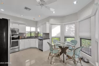 Photo #3: 6583890 Listing 