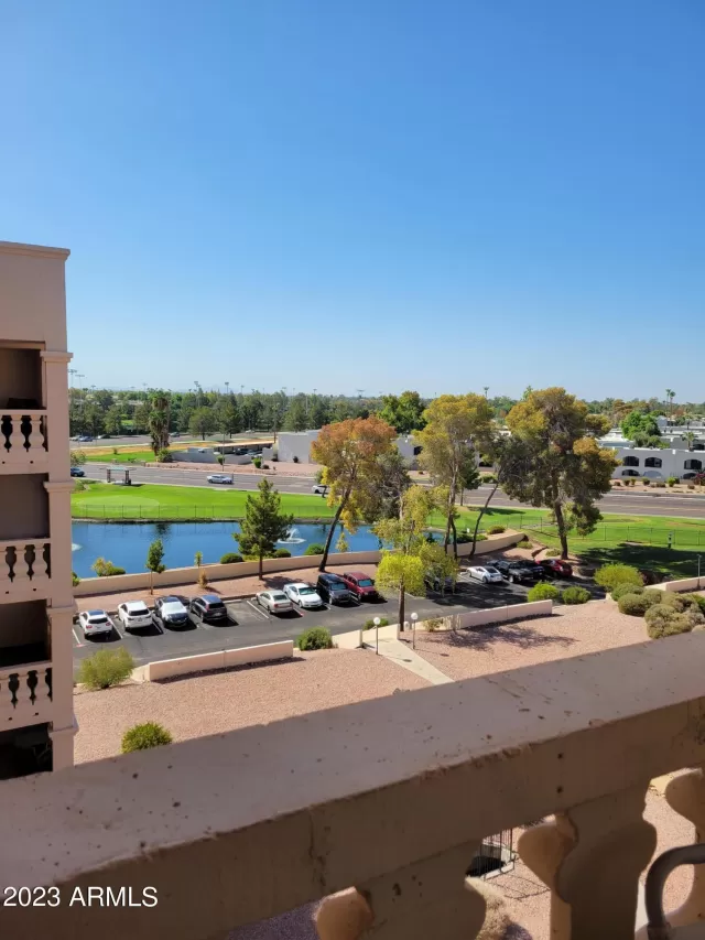 MLS: 6583899 Condo For Sale