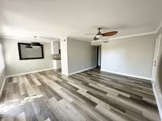 Photo #2: 6583945 Listing 