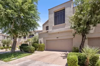 Photo #4: 6584041 Listing