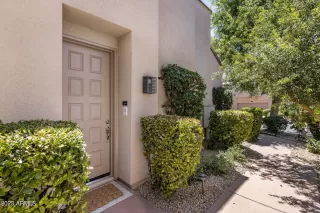 Photo #5: 6584041 Listing