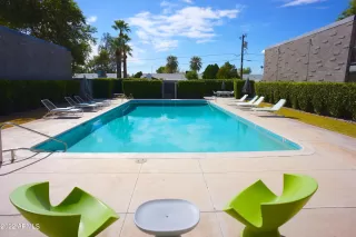 Photo #3: 6584089 Listing 