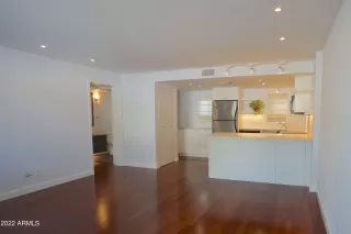 Photo #4: 6584089 Listing 