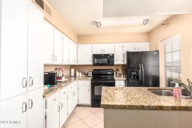 MLS: 6584378 Condo For Sale