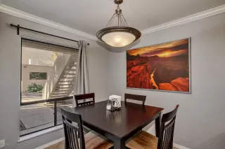 Photo #6: 6584618 Listing