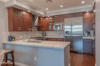 Photo #2: 6584712 Listing
