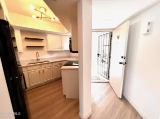 Photo #1: 6584832 Listing