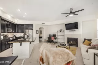 Photo #2: 6584876 Listing