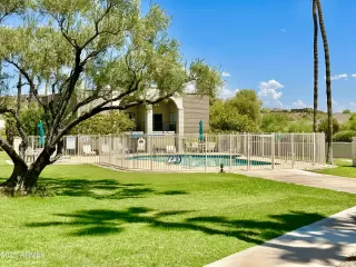 Photo #2: 6584921 Listing