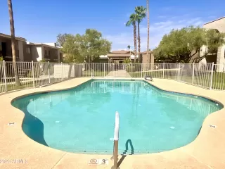 Photo #3: 6584921 Listing