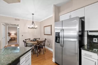 Photo #6: 6585167 Listing