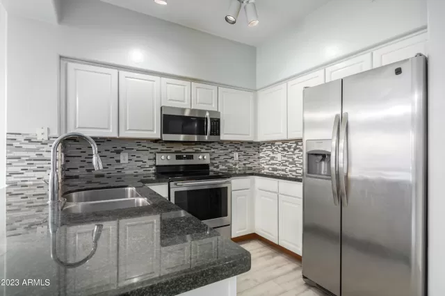 MLS: 6585259 Condo For Sale