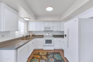 Photo #5: 6585265 Listing 