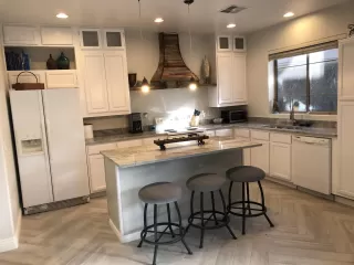 Photo #4: 6585561 Listing