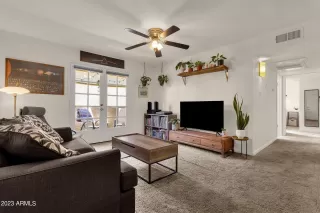 Photo #1: 6585613 Listing