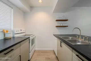 Photo #2: 6585697 Listing 