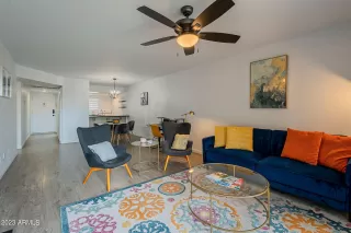 Photo #3: 6585697 Listing 