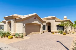 Photo #2: 6585762 Listing