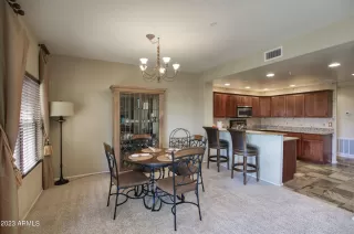 Photo #5: 6586017 Listing 