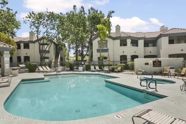 MLS: 6586287 Condo For Sale