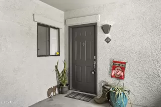 Photo #2: 6586287 Listing