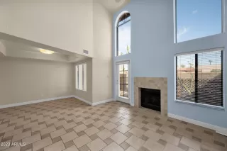 Photo #2: 6586429 Listing
