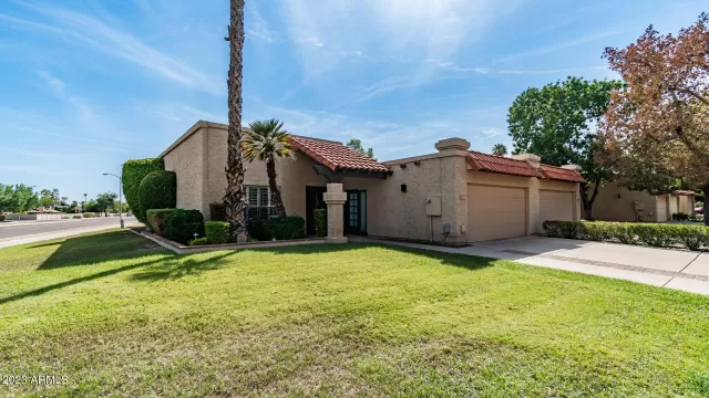 MLS: 6586524 Condo For Sale