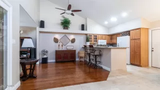 Photo #4: 6586524 Listing 