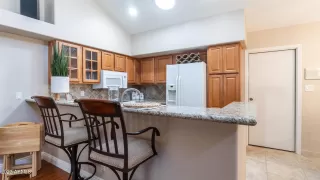 Photo #6: 6586524 Listing 