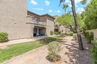 Photo #6: 6586573 Listing