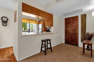 Photo #2: 6586791 Listing