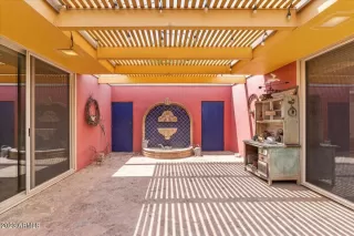 Photo #6: 6587021 Listing