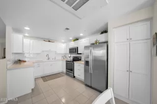 Photo #1: 6587176 Listing 