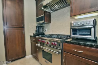 Photo #5: 6587209 Listing