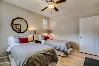 Photo #2: 6587450 Listing 